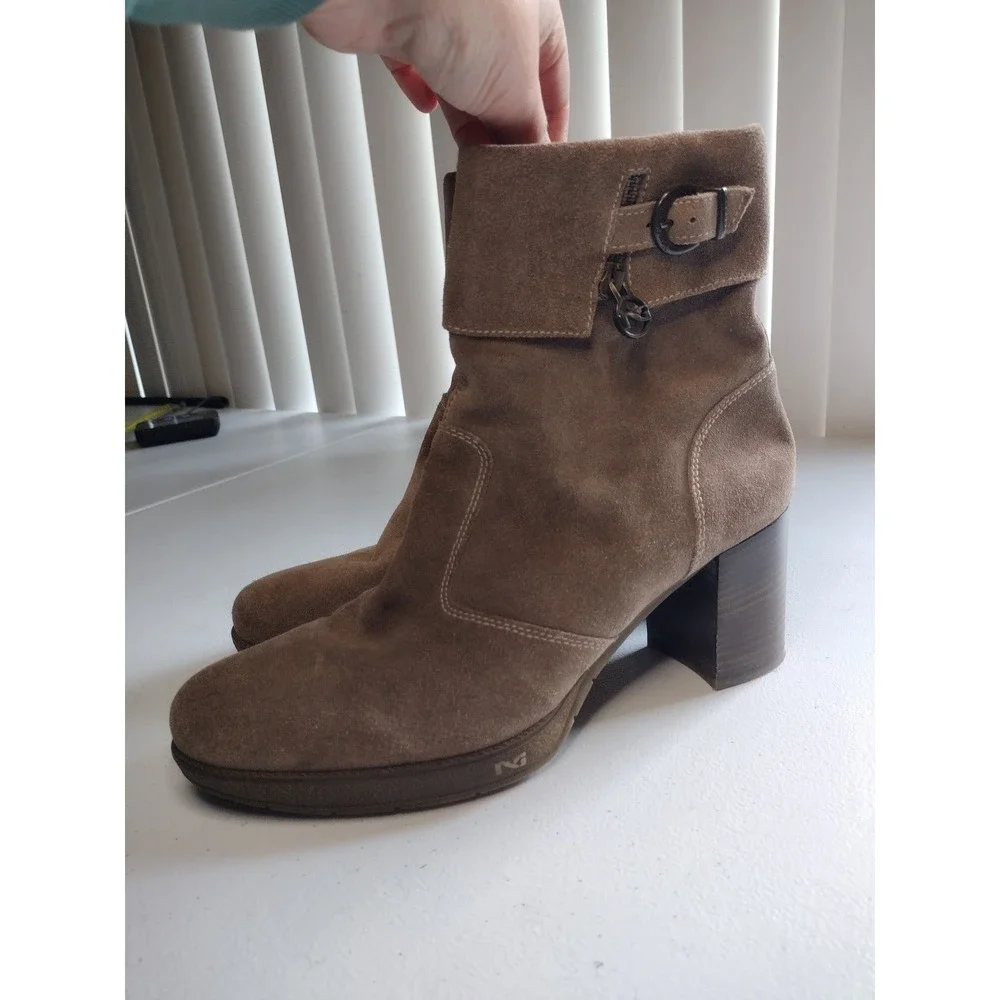 Nero Giardini Taupe Suede Italian Ankle Boots Block Heel Buckle EU 40 US 9.5-10